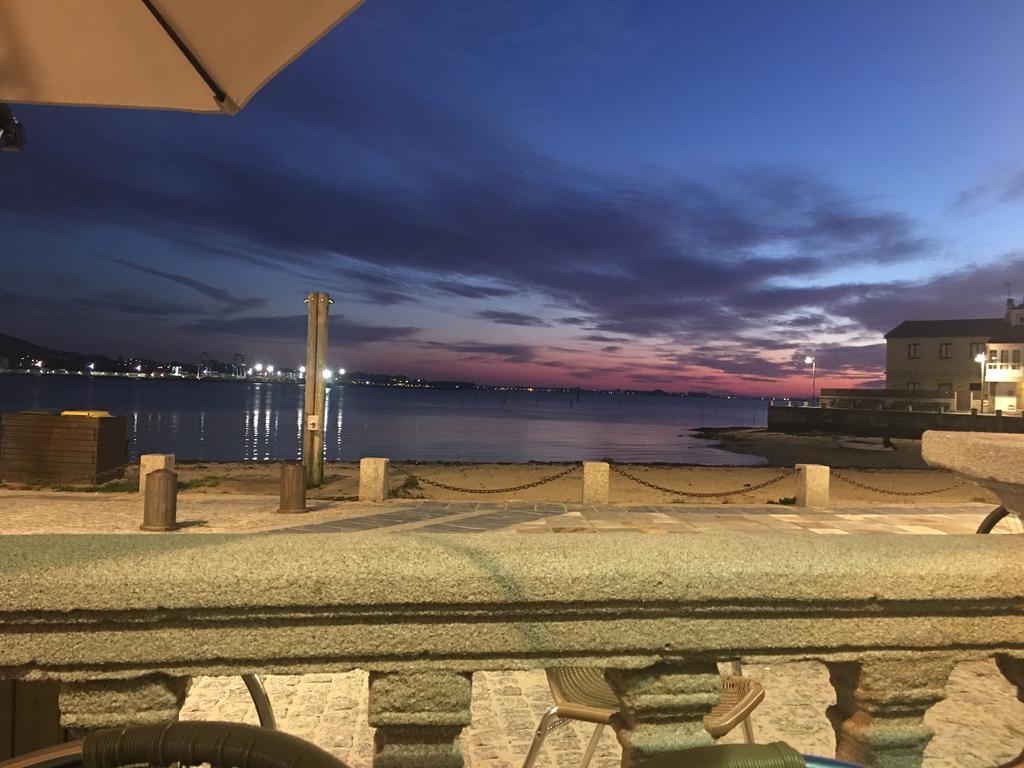 A Esmorga-Posada del Mar Vilagarcía de Arousa Exterior foto