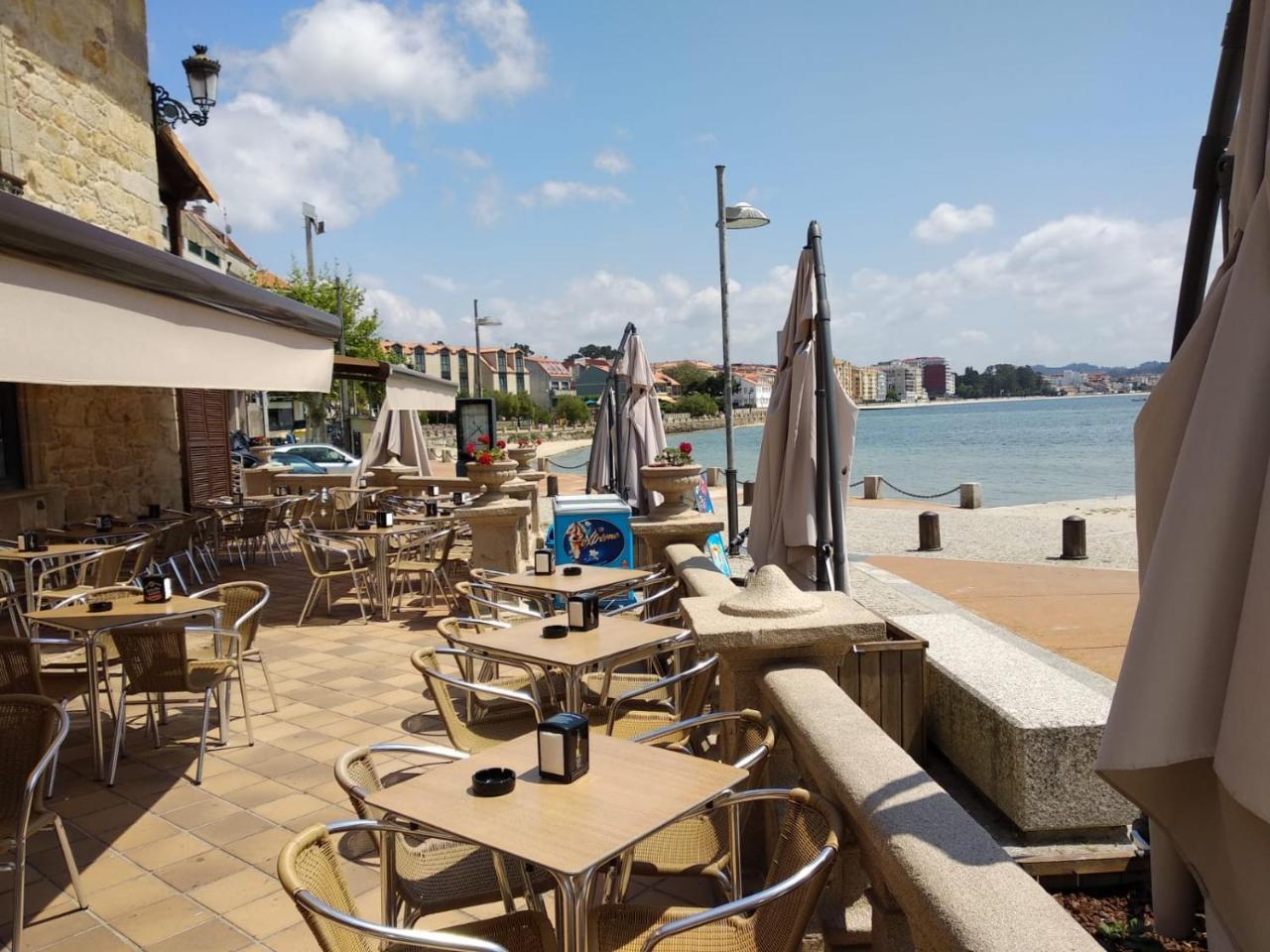 A Esmorga-Posada del Mar Vilagarcía de Arousa Exterior foto