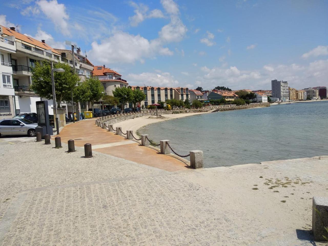 A Esmorga-Posada del Mar Vilagarcía de Arousa Exterior foto